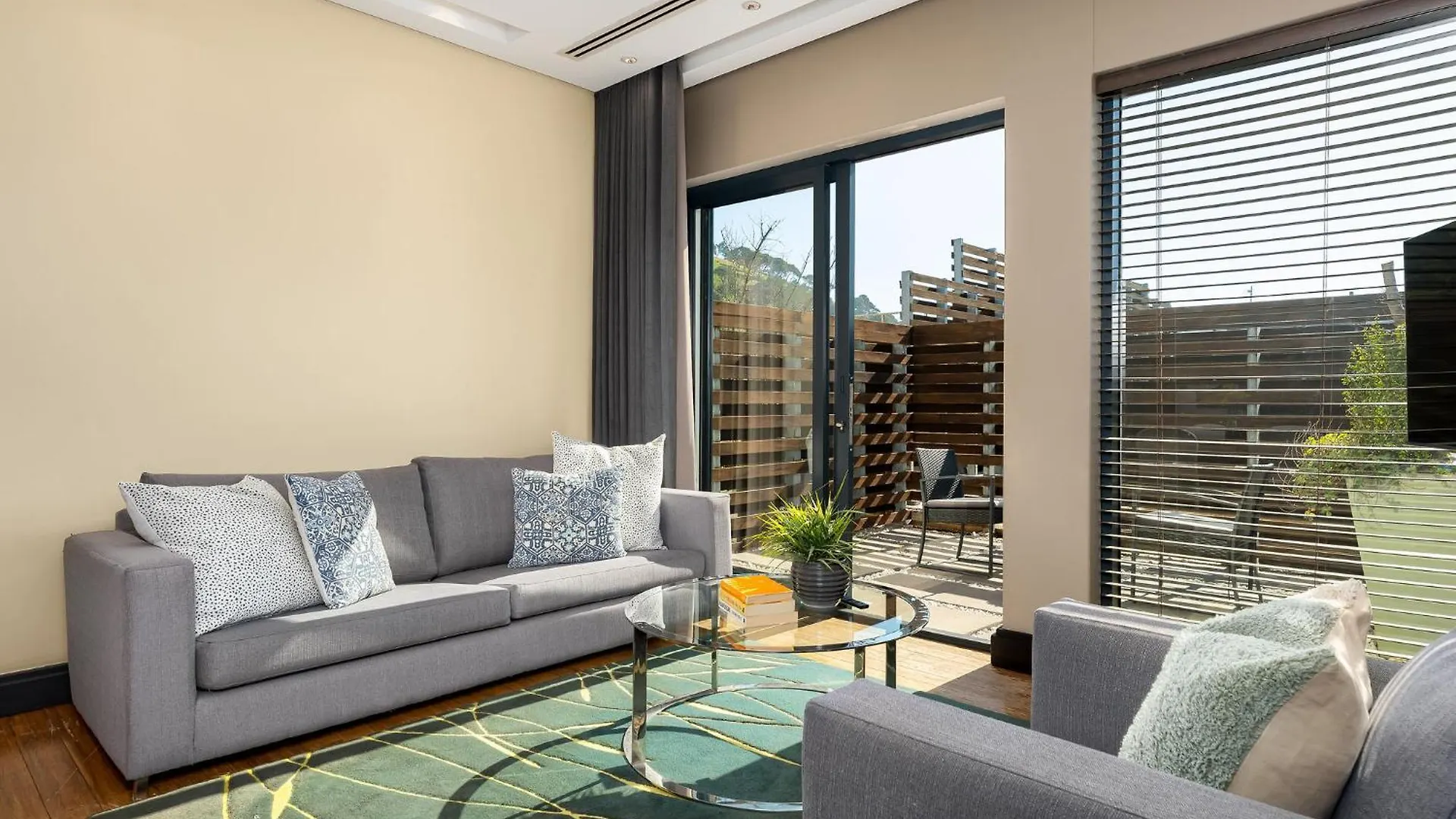 Neighbourgood Cape Quarter Living Daire Cape Town